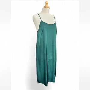 VENUS Emerald Green Satin Slip Dress Size Medium Midi Length